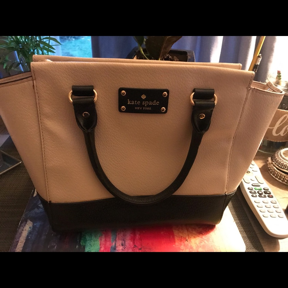 Kate spade purse